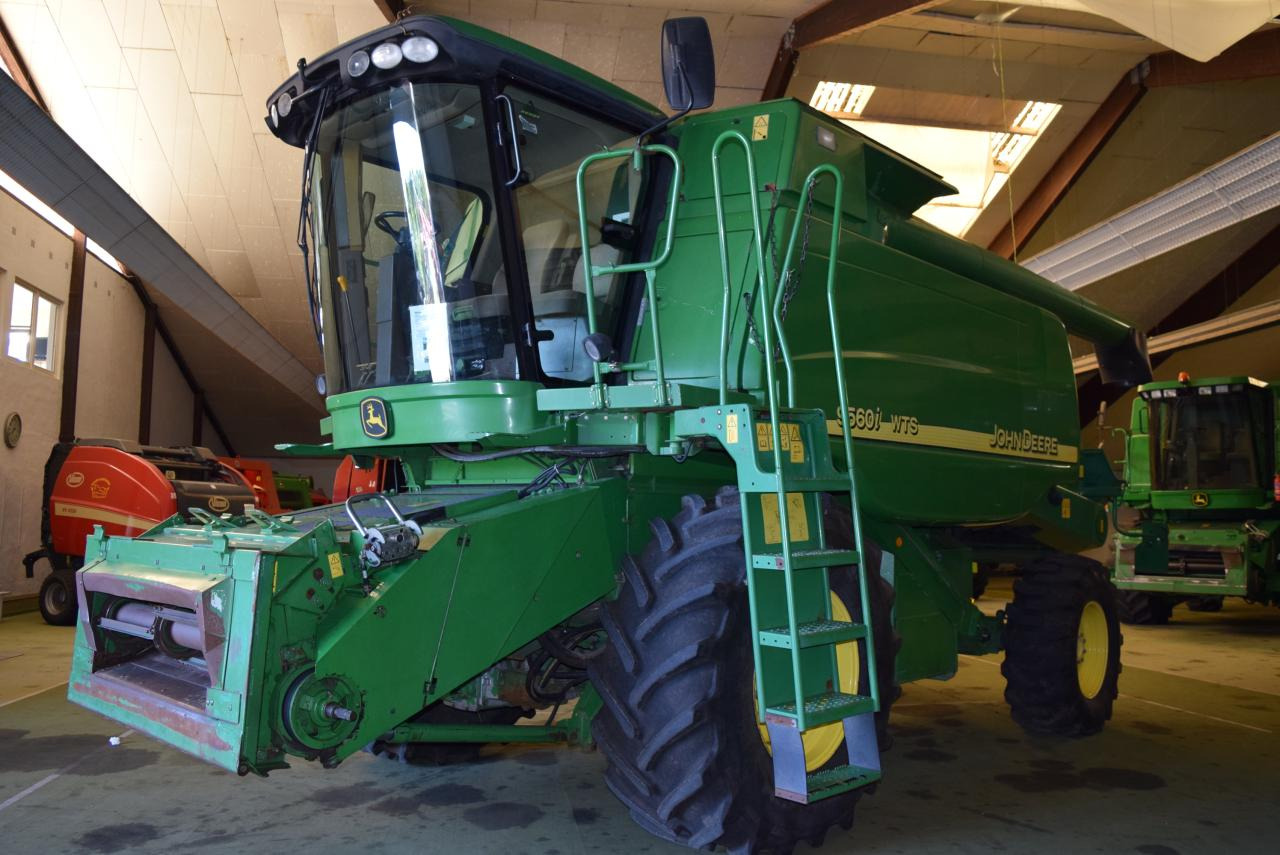 John Deere 9560 i WTS - Pemanen gabungan: gambar 2 John Deere 9560 i WTS - Pemanen gabungan: gambar 2