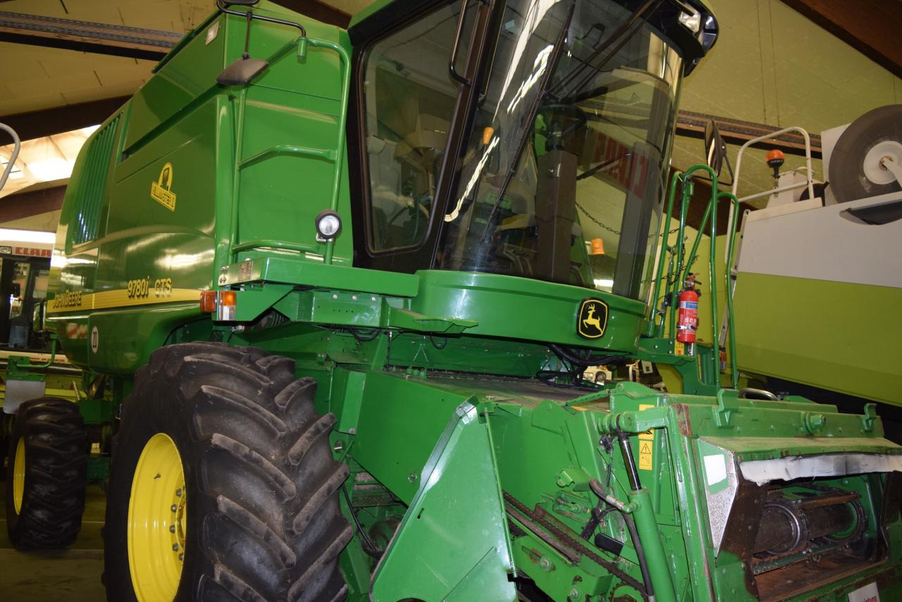 John Deere 9780 i CTS Hillmaster - Pemanen gabungan: gambar 1 John Deere 9780 i CTS Hillmaster - Pemanen gabungan: gambar 1
