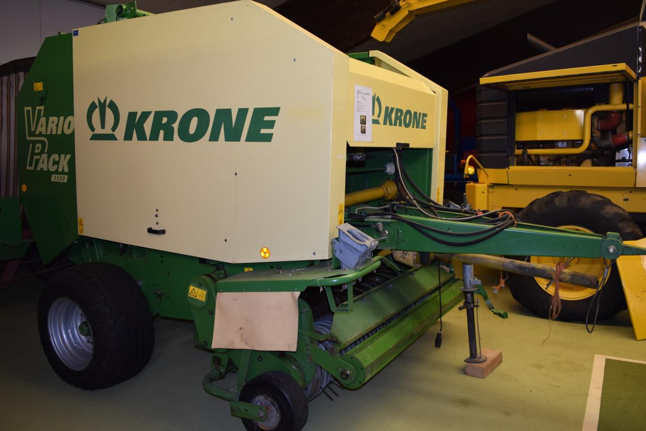 Krone Vario Pack 1500 - Baler bulat: gambar 1 Krone Vario Pack 1500 - Baler bulat: gambar 1