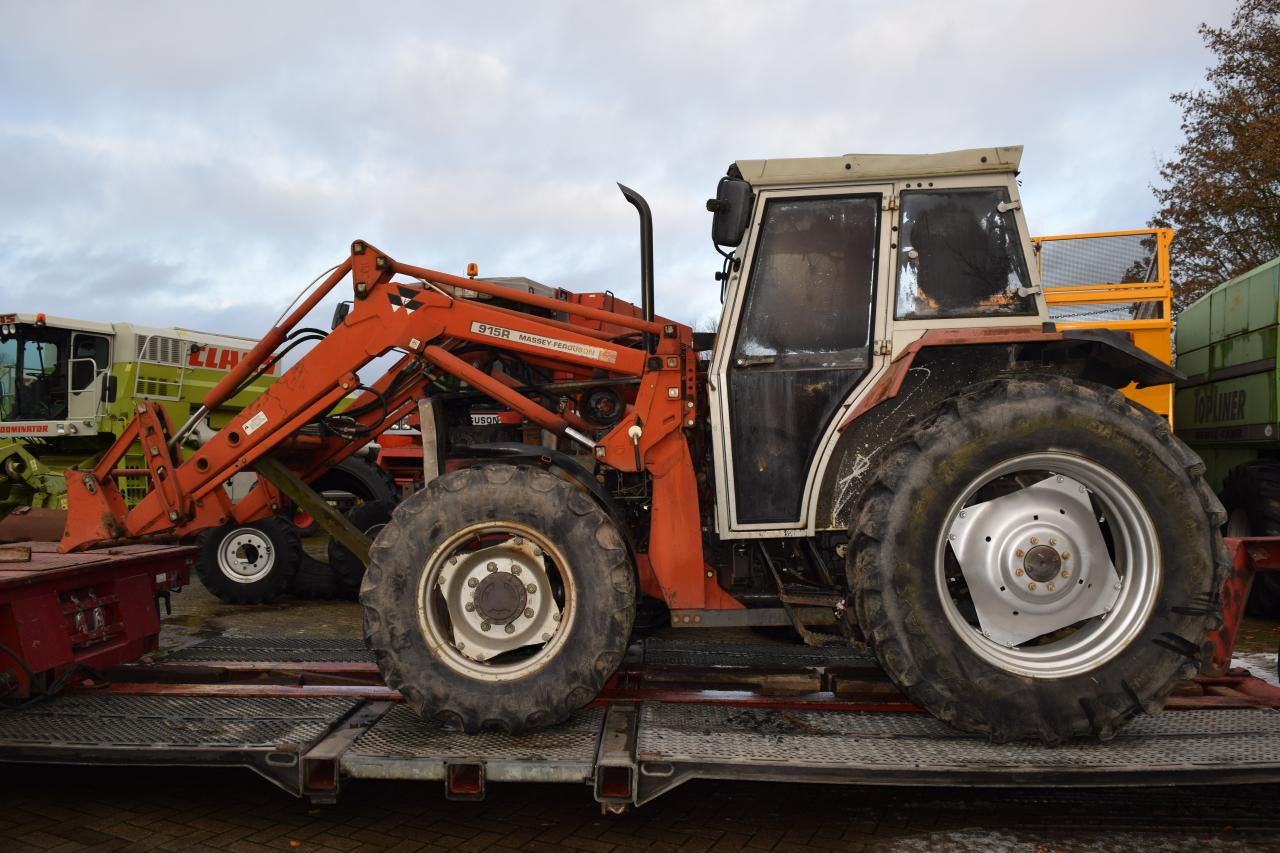 Massey Ferguson MF 390 T *Brandschaden* - Traktor: gambar 1 Massey Ferguson MF 390 T *Brandschaden* - Traktor: gambar 1