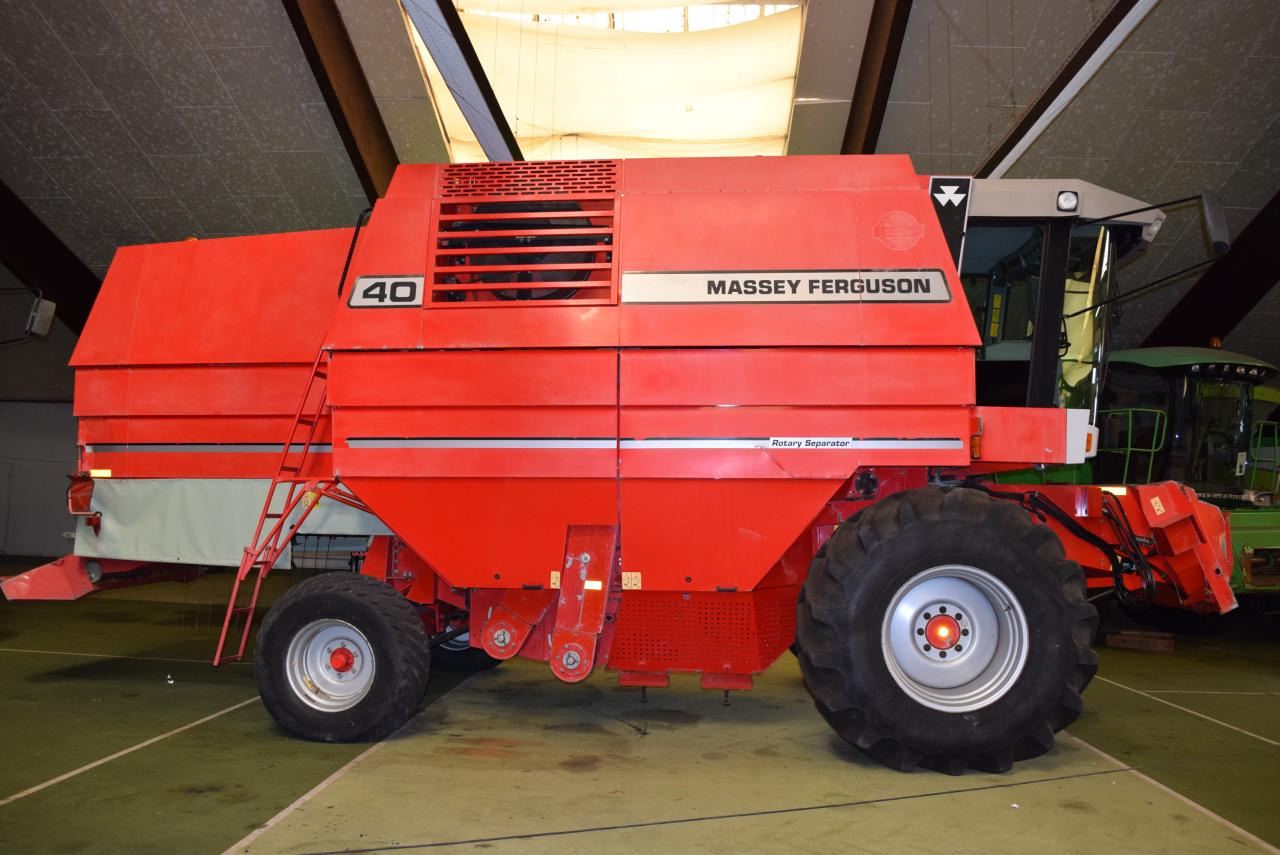 Massey Ferguson MF 40 RS - Pemanen gabungan: gambar 3 Massey Ferguson MF 40 RS - Pemanen gabungan: gambar 3