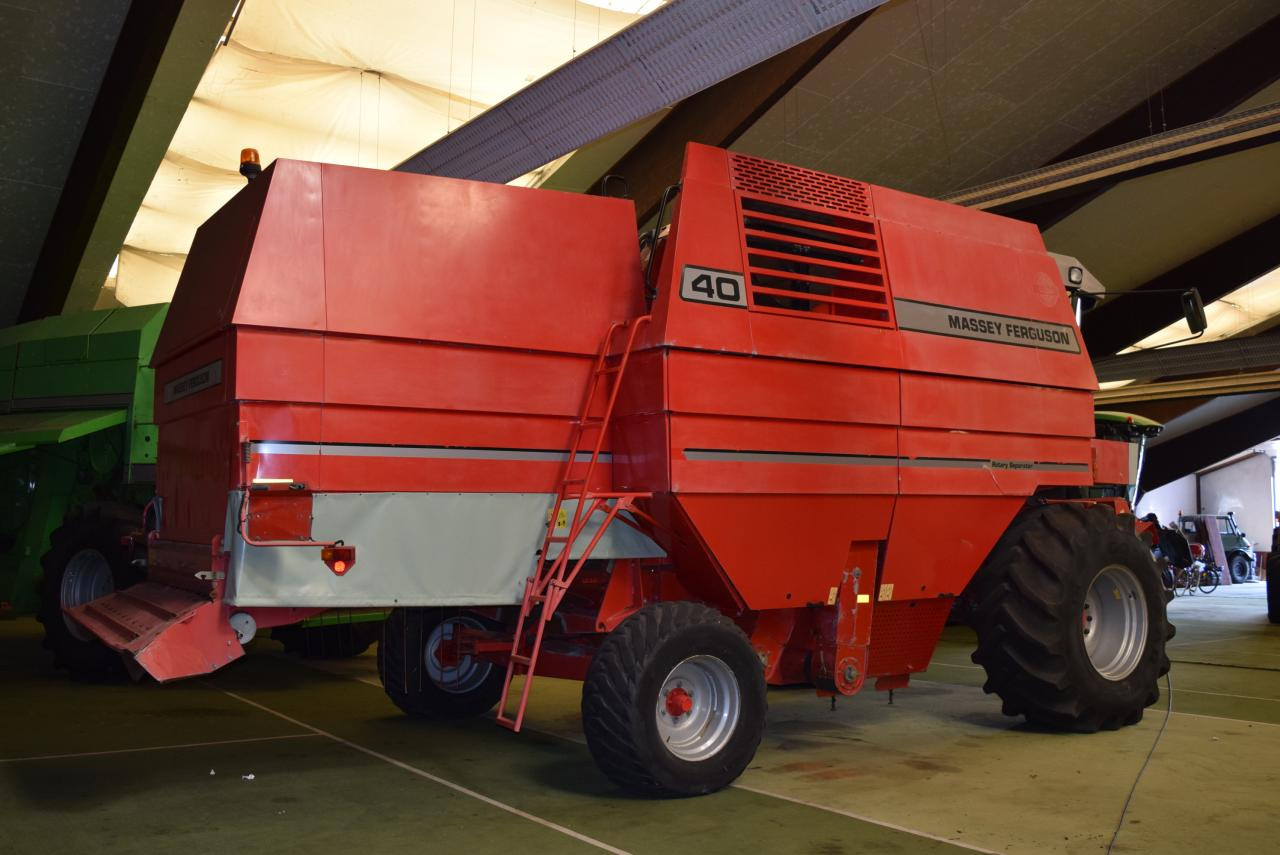 Massey Ferguson MF 40 RS - Pemanen gabungan: gambar 4 Massey Ferguson MF 40 RS - Pemanen gabungan: gambar 4