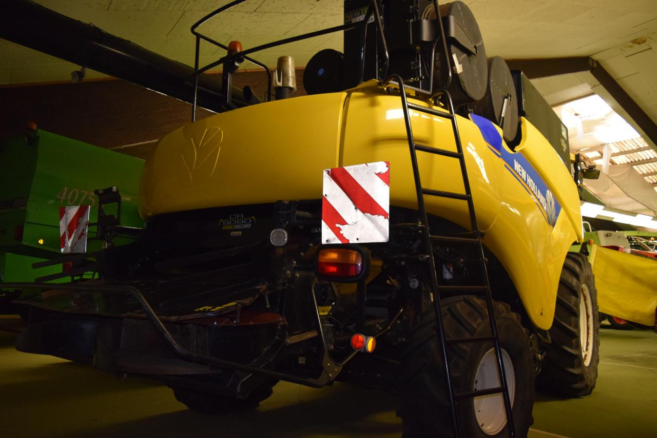 New Holland CR 9090 Elevation - Pemanen gabungan: gambar 4 New Holland CR 9090 Elevation - Pemanen gabungan: gambar 4