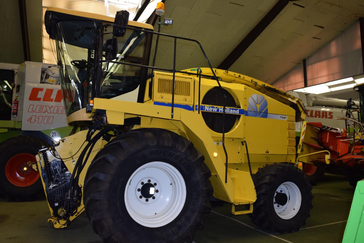 New Holland FX 40 - Pemanen hijauan: gambar 3 New Holland FX 40 - Pemanen hijauan: gambar 3