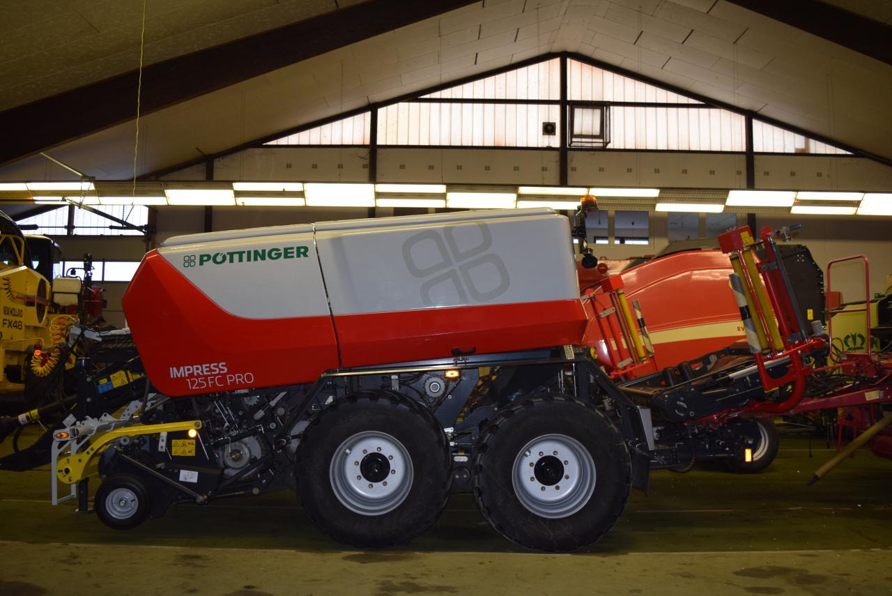 Pöttinger Impress 125 FC Pro *Press-Wickelkombinationen* - Baler bulat: gambar 4 Pöttinger Impress 125 FC Pro *Press-Wickelkombinationen* - Baler bulat: gambar 4
