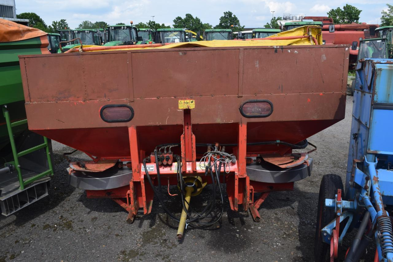 Rauch BETA 1100 - Penyebar pupuk: gambar 1 Rauch BETA 1100 - Penyebar pupuk: gambar 1