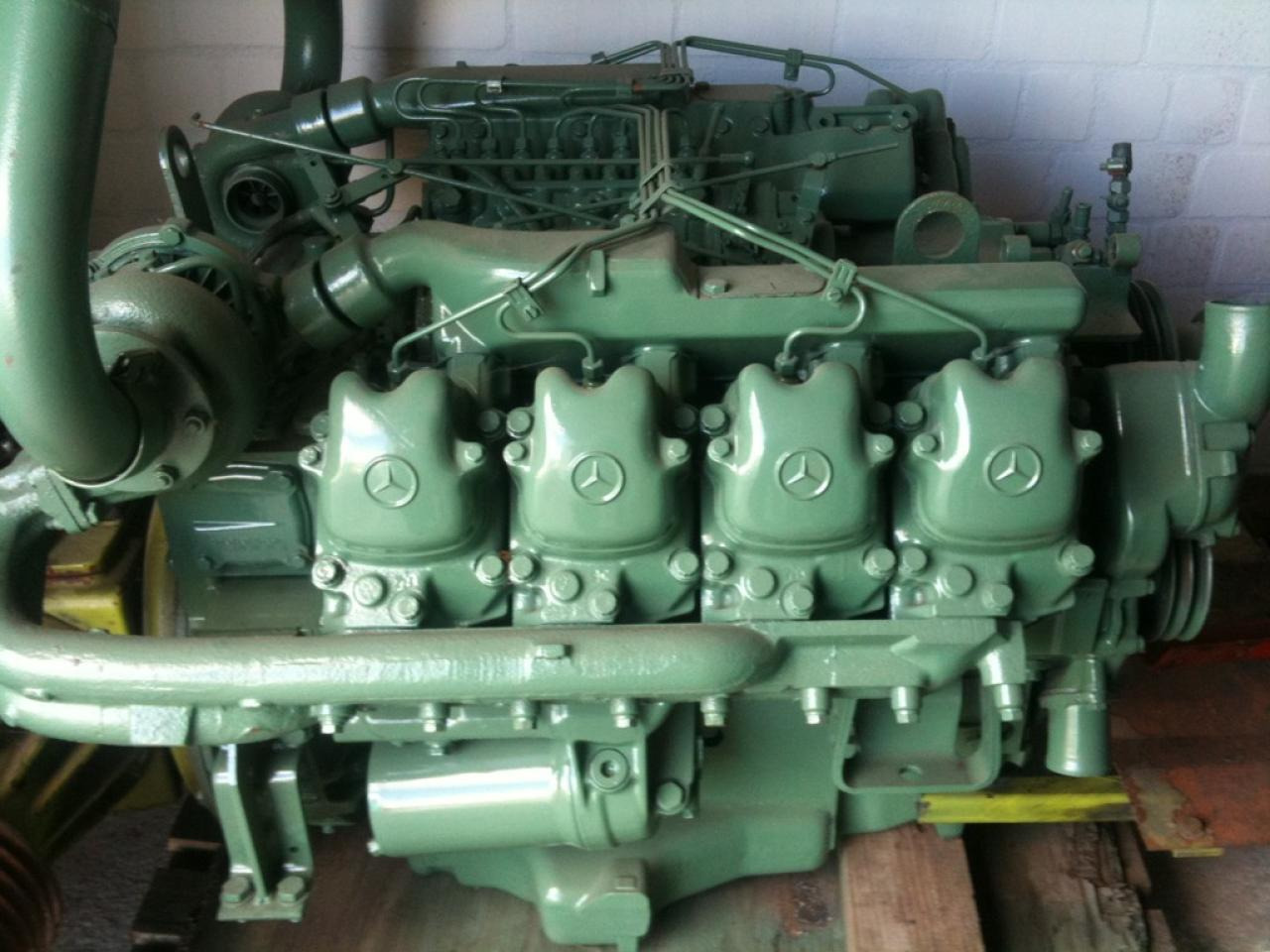 Mercedes-Benz OM 422.A *Motor* - Suku cadang: gambar 1 Mercedes-Benz OM 422.A *Motor* - Suku cadang: gambar 1