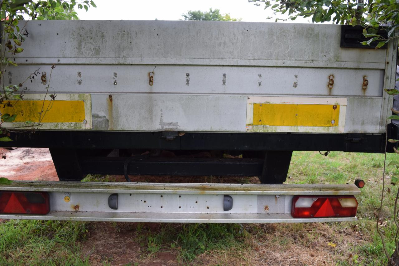 Wielton PTS 34.100 - Trailer dengan terpal samping: gambar 5 Wielton PTS 34.100 - Trailer dengan terpal samping: gambar 5