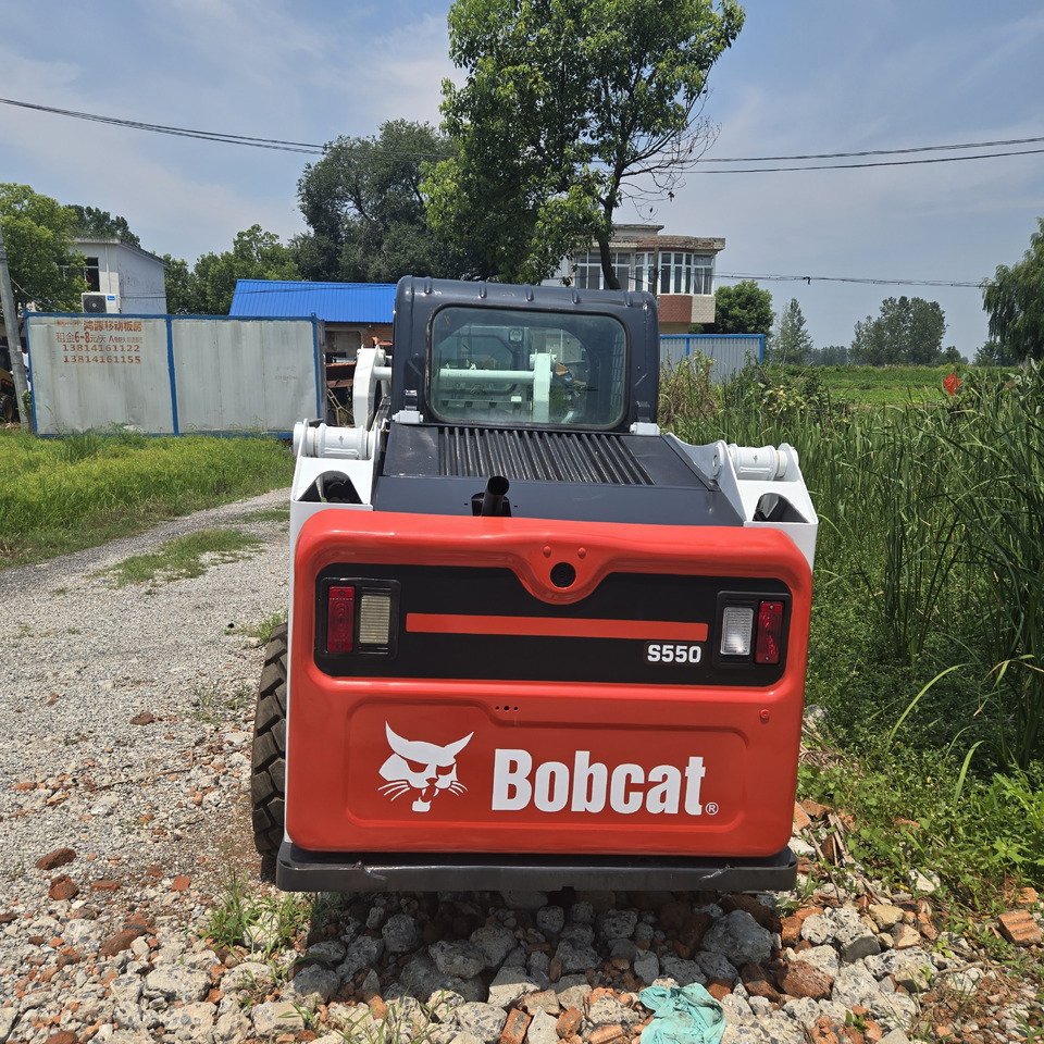 BOBCAT S550 - Skid steer: gambar 3 BOBCAT S550 - Skid steer: gambar 3