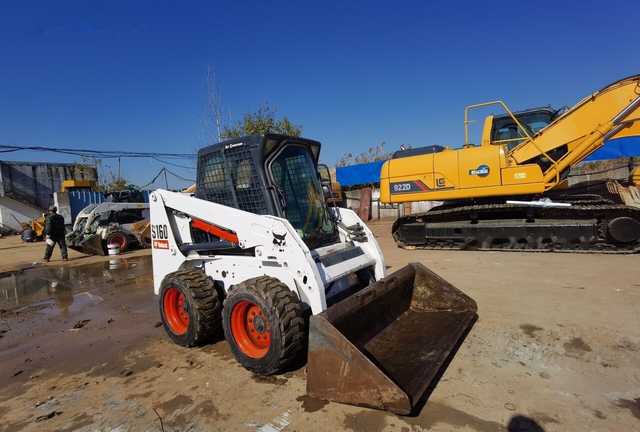 Bobcat S160 - Skid steer: gambar 4 Bobcat S160 - Skid steer: gambar 4