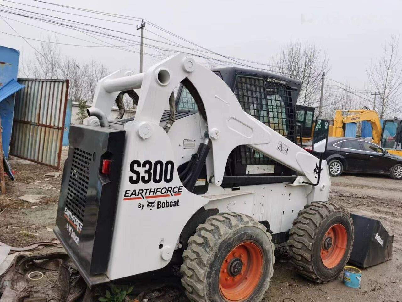 Bobcat S300 - Skid steer: gambar 4 Bobcat S300 - Skid steer: gambar 4