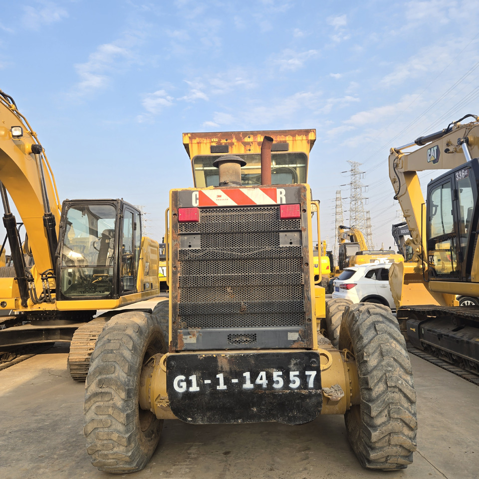 CAT 140H - Grader: gambar 4 CAT 140H - Grader: gambar 4