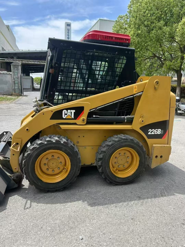 CAT 226B3 - Skid steer: gambar 3 CAT 226B3 - Skid steer: gambar 3