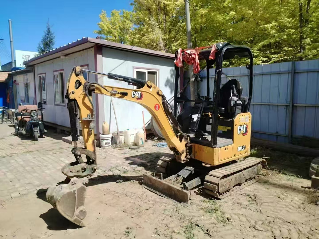 CAT 301.7 - Ekskavator mini: gambar 2 CAT 301.7 - Ekskavator mini: gambar 2