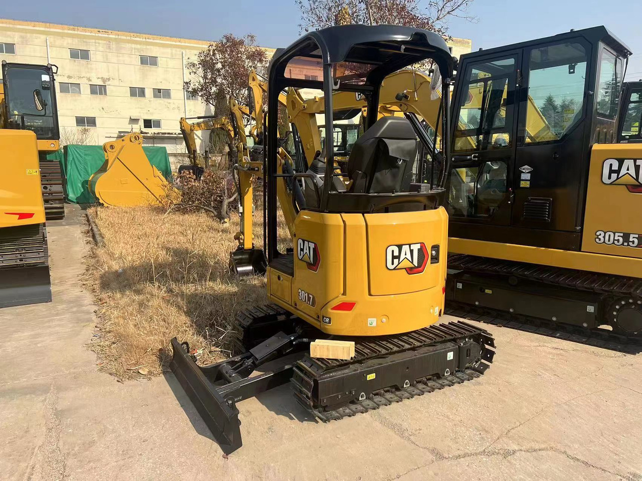 CAT 301.7 - Ekskavator mini: gambar 3 CAT 301.7 - Ekskavator mini: gambar 3