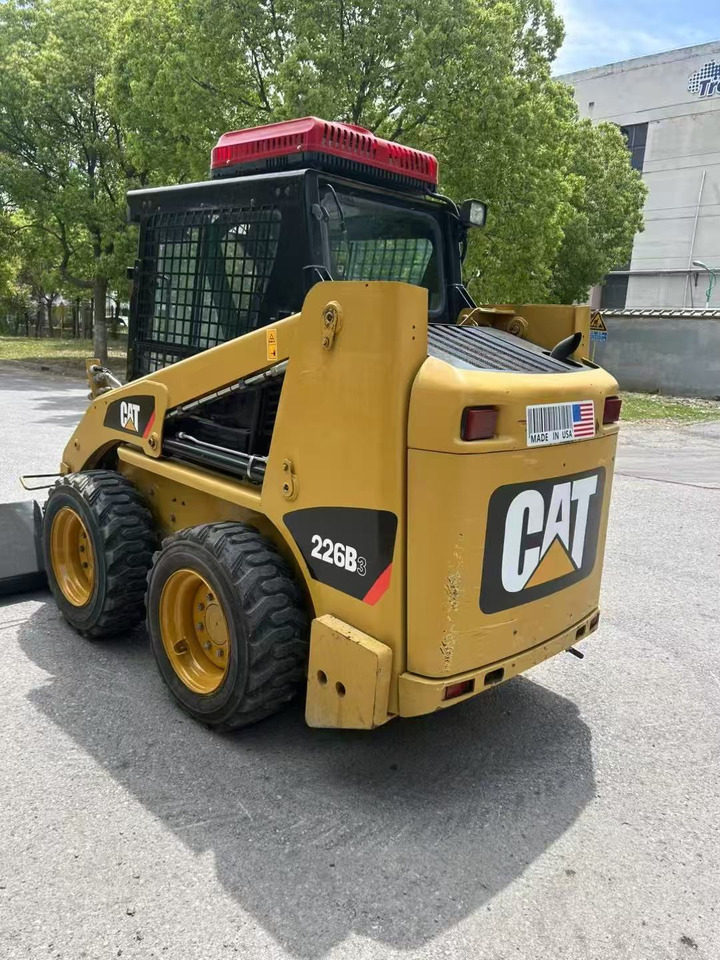 CATERPILLAR 226B-3 - Skid steer: gambar 3 CATERPILLAR 226B-3 - Skid steer: gambar 3