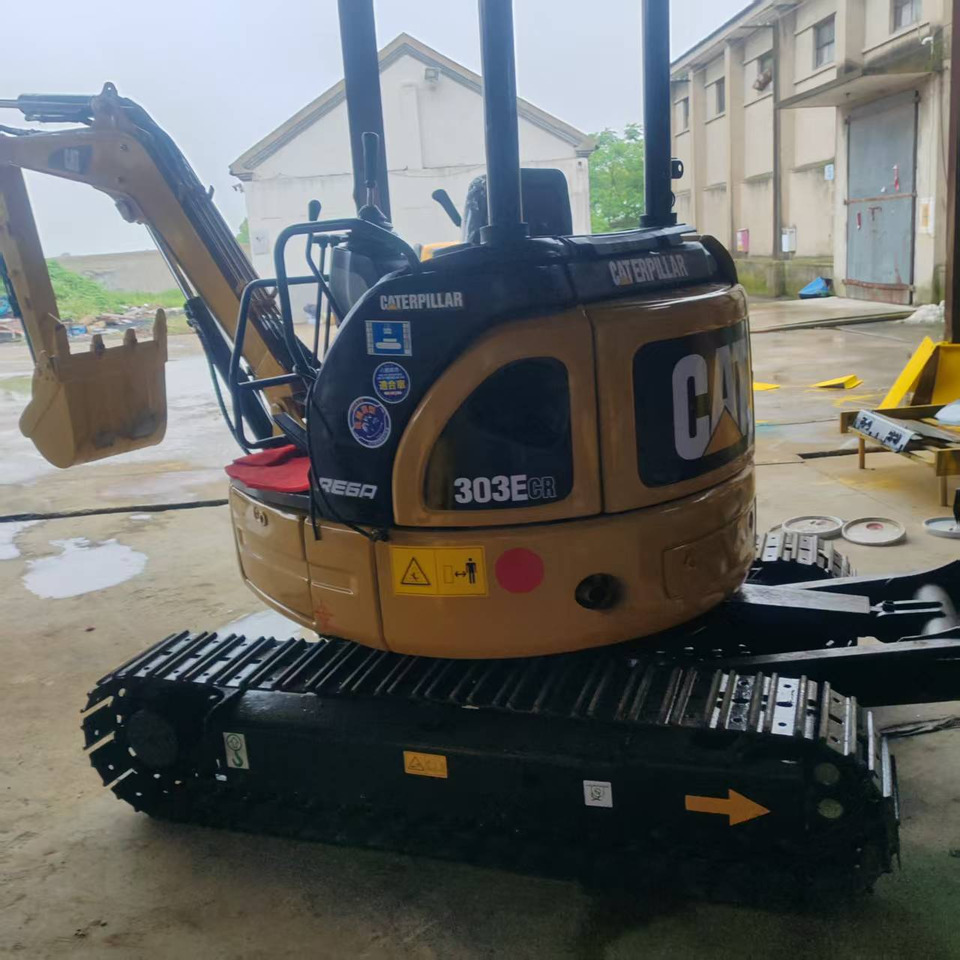 CATERPILLAR 303E CR - Ekskavator mini: gambar 3 CATERPILLAR 303E CR - Ekskavator mini: gambar 3