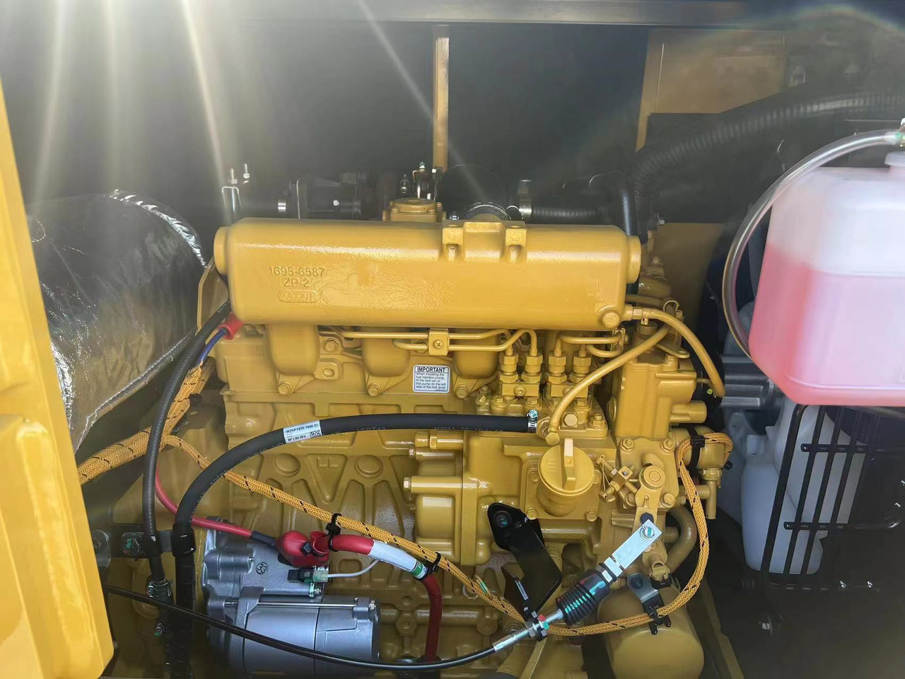 Ekskavator mini baru CATERPILLAR 307: gambar 6