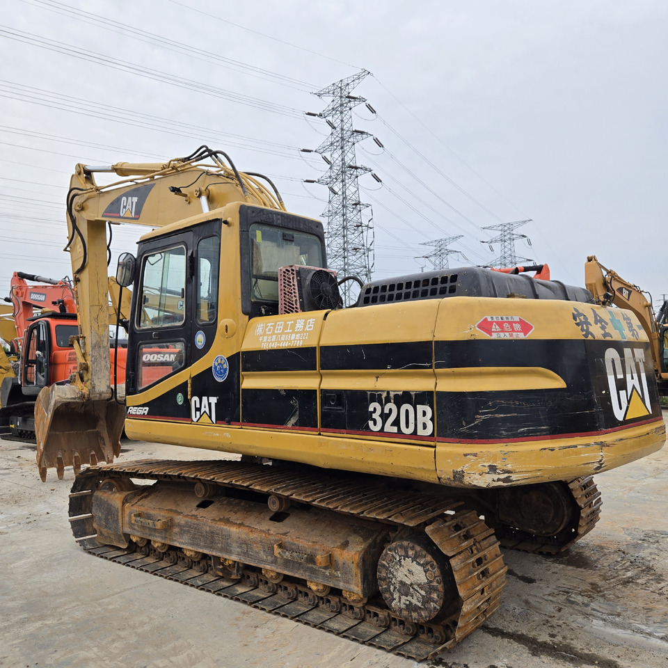 CATERPILLAR 320B - Ekskavator perayap: gambar 2 CATERPILLAR 320B - Ekskavator perayap: gambar 2