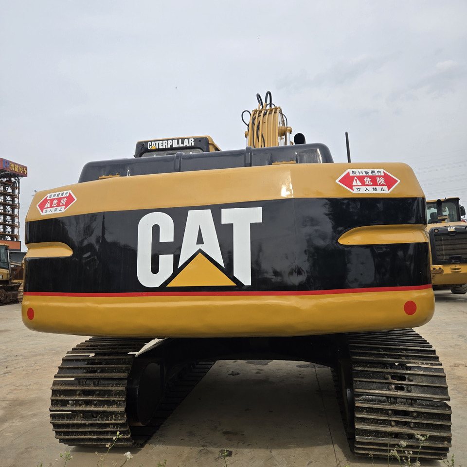 CATERPILLAR 320BL - Ekskavator perayap: gambar 5 CATERPILLAR 320BL - Ekskavator perayap: gambar 5