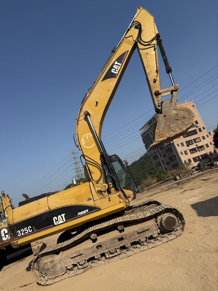 CATERPILLAR 325CL - Ekskavator: gambar 4 CATERPILLAR 325CL - Ekskavator: gambar 4
