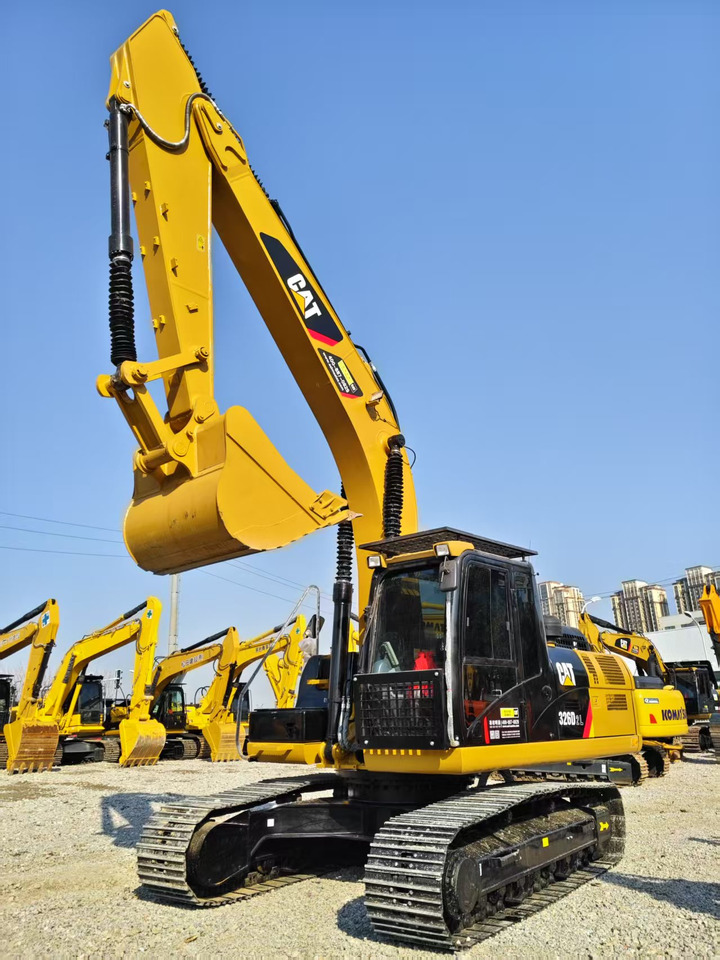CATERPILLAR 326D2L - Ekskavator penghancur: gambar 2 CATERPILLAR 326D2L - Ekskavator penghancur: gambar 2