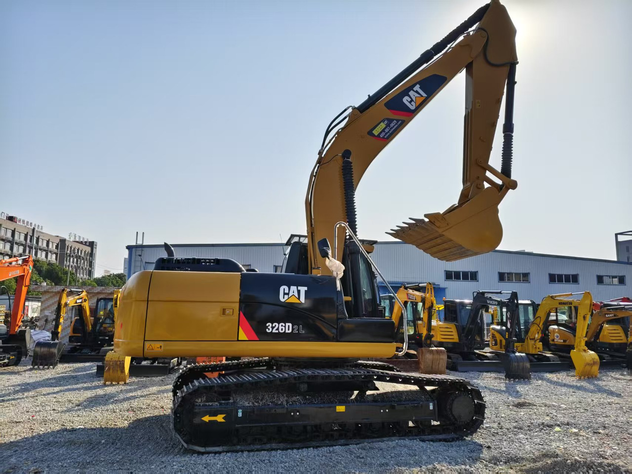 CATERPILLAR 326D2L - Ekskavator penghancur: gambar 1 CATERPILLAR 326D2L - Ekskavator penghancur: gambar 1