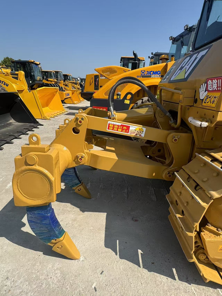 CATERPILLAR D6G - Bulldozer: gambar 4 CATERPILLAR D6G - Bulldozer: gambar 4