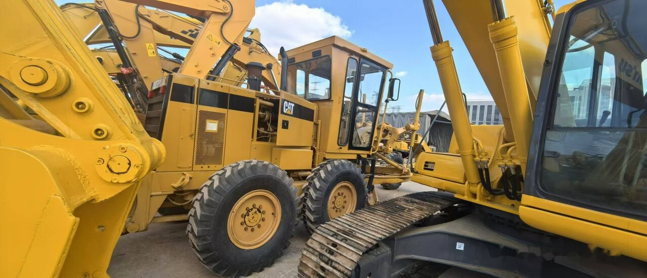Caterpillar 140H - Grader: gambar 5 Caterpillar 140H - Grader: gambar 5