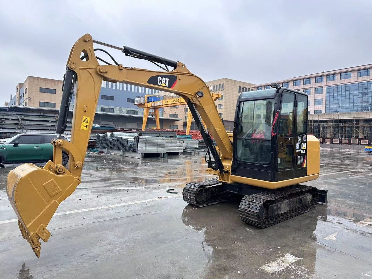 Caterpillar 305.5E - Ekskavator mini: gambar 4 Caterpillar 305.5E - Ekskavator mini: gambar 4
