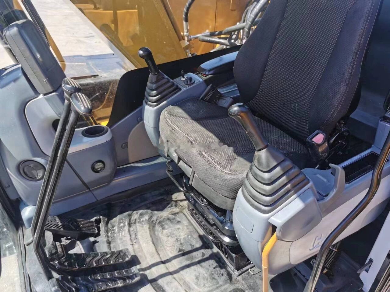 Caterpillar 312D2GC - Ekskavator perayap: gambar 2 Caterpillar 312D2GC - Ekskavator perayap: gambar 2