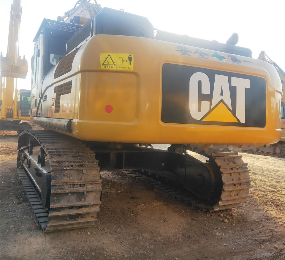 Caterpillar 340D2 - Ekskavator perayap: gambar 5 Caterpillar 340D2 - Ekskavator perayap: gambar 5