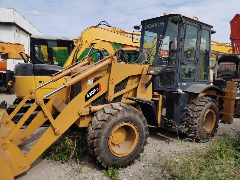 Caterpillar 420F - Backhoe loader: gambar 5 Caterpillar 420F - Backhoe loader: gambar 5