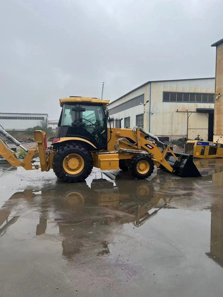 Caterpillar 420F - Backhoe loader: gambar 3 Caterpillar 420F - Backhoe loader: gambar 3