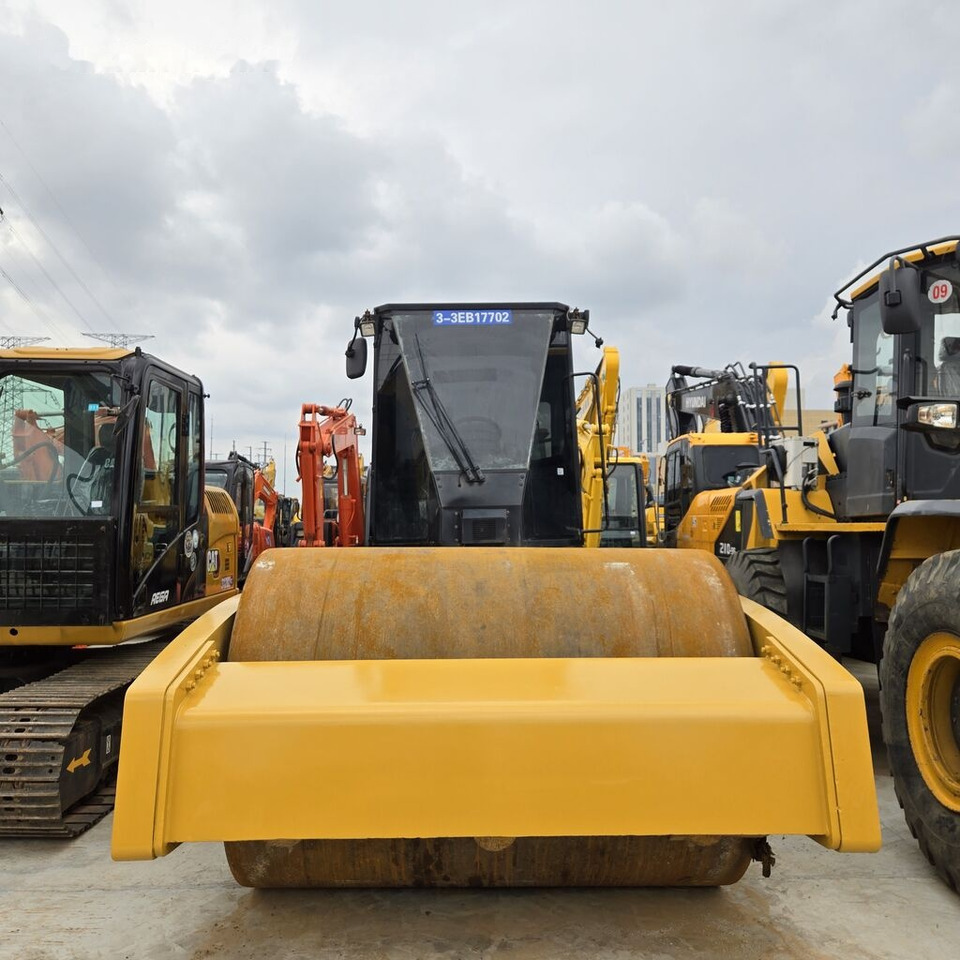 Caterpillar CS76 - Pemadat: gambar 3 Caterpillar CS76 - Pemadat: gambar 3