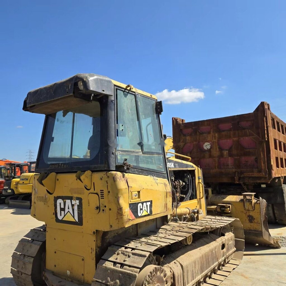 Caterpillar D 5 K - Bulldozer: gambar 2 Caterpillar D 5 K - Bulldozer: gambar 2