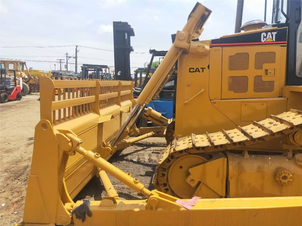Caterpillar D 6 R - Bulldozer: gambar 1 Caterpillar D 6 R - Bulldozer: gambar 1