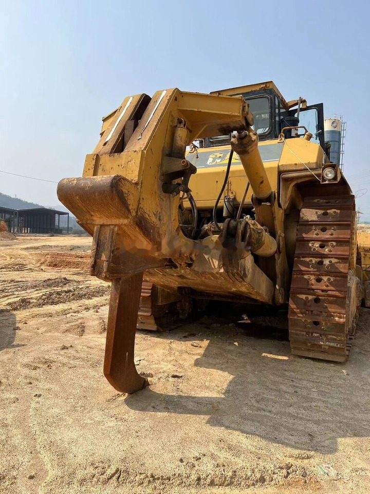 Caterpillar D10N - Bulldozer: gambar 1 Caterpillar D10N - Bulldozer: gambar 1
