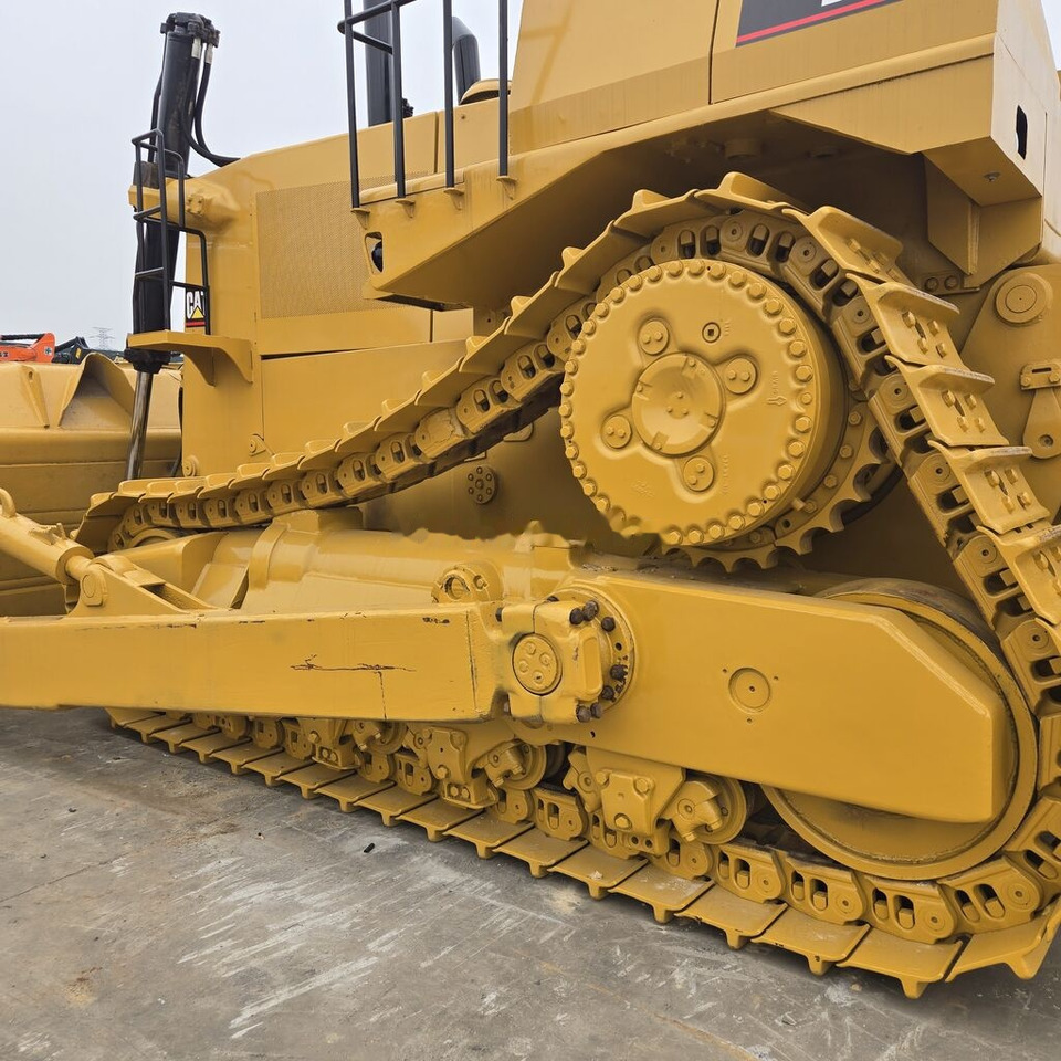 Caterpillar D10R - Bulldozer: gambar 3 Caterpillar D10R - Bulldozer: gambar 3