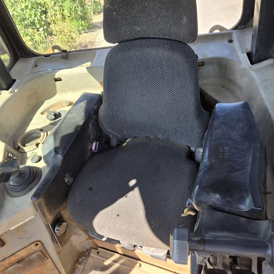 Caterpillar D6R - Bulldozer: gambar 5 Caterpillar D6R - Bulldozer: gambar 5