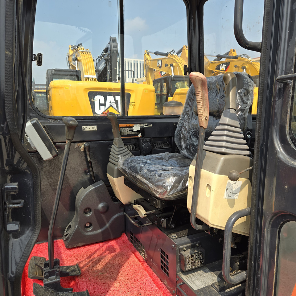 Ekskavator mini DOOSAN DH55: gambar 8 Ekskavator mini DOOSAN DH55: gambar 8