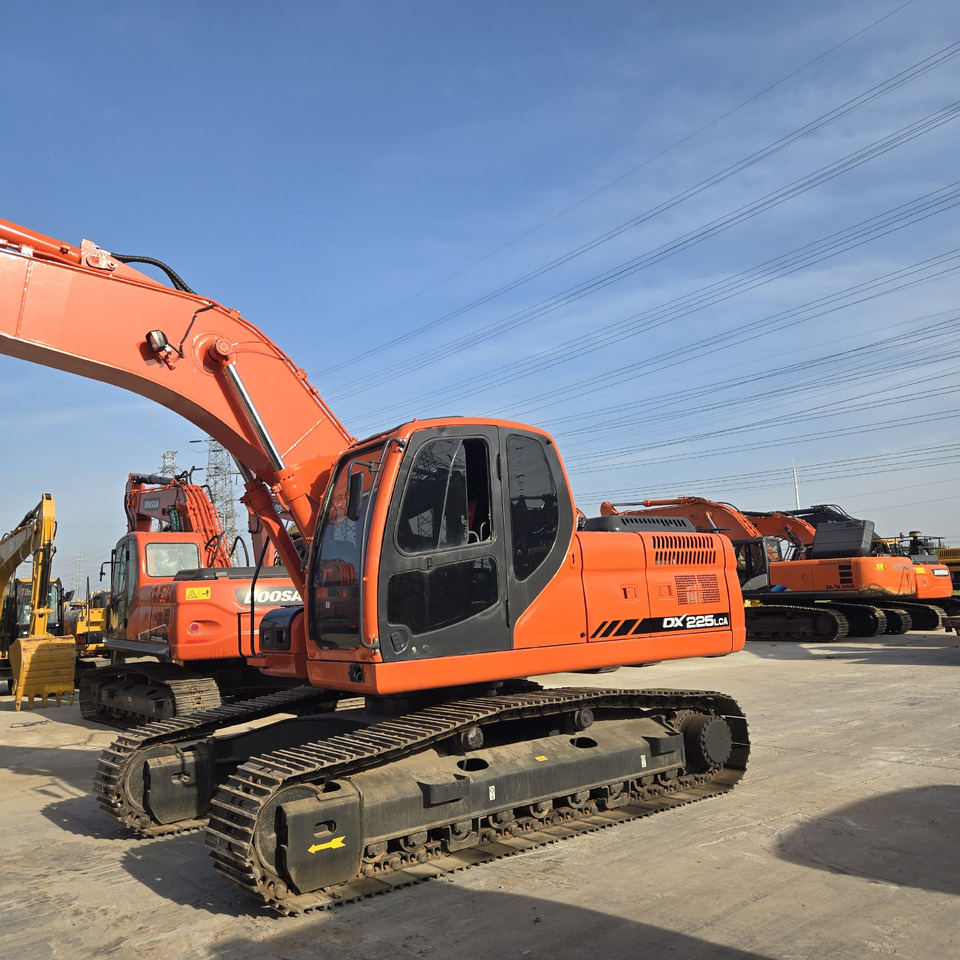 DOOSAN DX225LCA - Ekskavator perayap: gambar 3 DOOSAN DX225LCA - Ekskavator perayap: gambar 3
