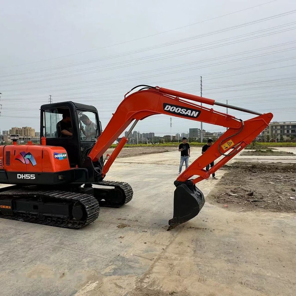 Doosan DH55 - Ekskavator mini: gambar 5 Doosan DH55 - Ekskavator mini: gambar 5