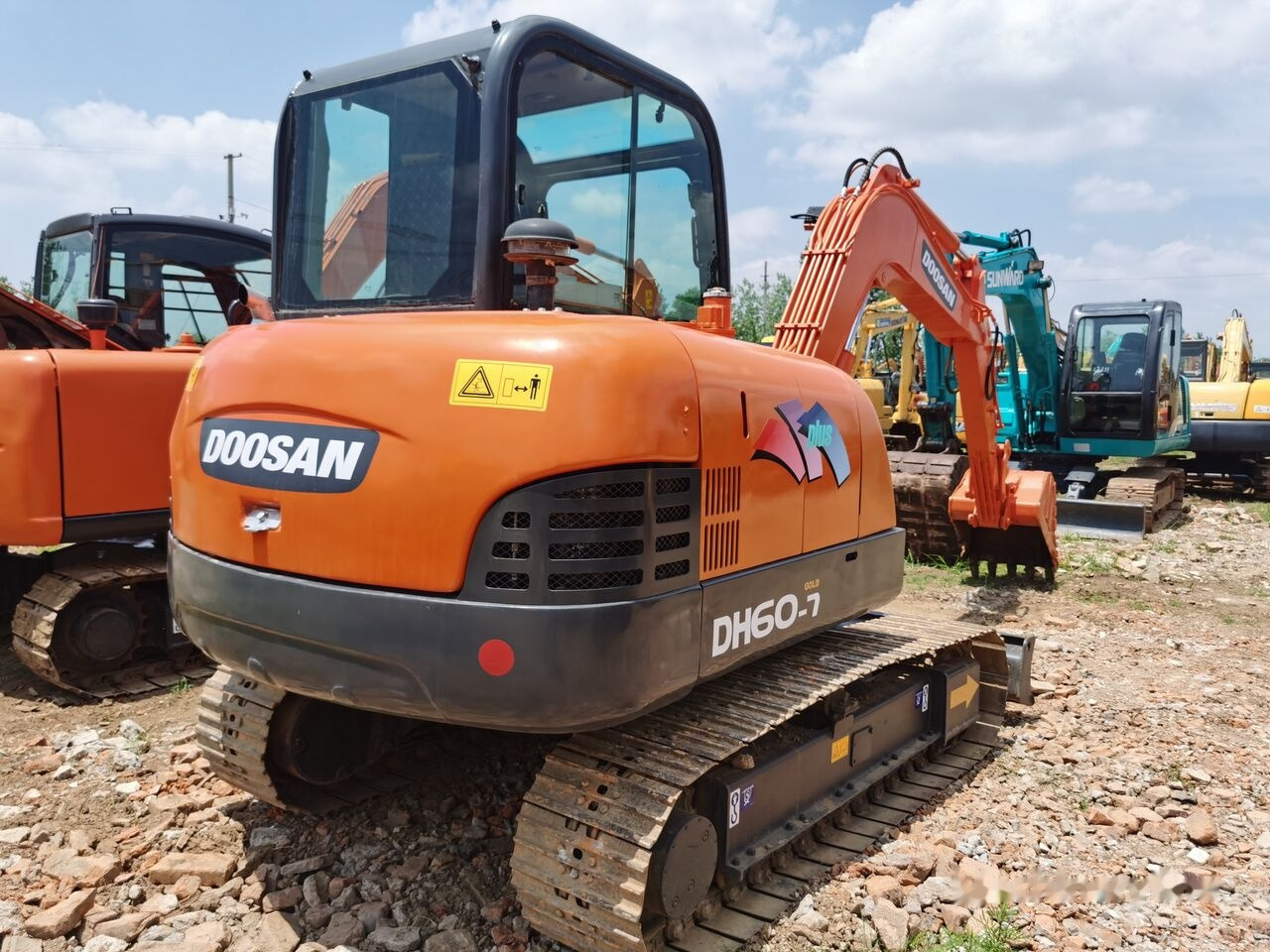 Doosan DH60-7 - Ekskavator mini: gambar 4 Doosan DH60-7 - Ekskavator mini: gambar 4