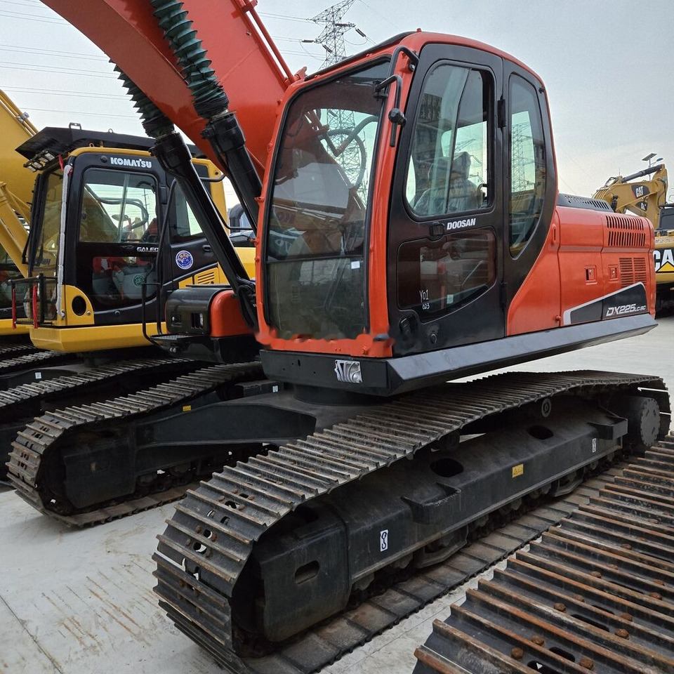 Doosan DX225LC - Ekskavator perayap: gambar 5 Doosan DX225LC - Ekskavator perayap: gambar 5