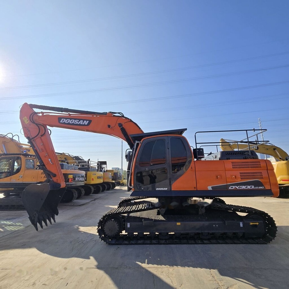Doosan DX300 - Ekskavator perayap: gambar 4 Doosan DX300 - Ekskavator perayap: gambar 4