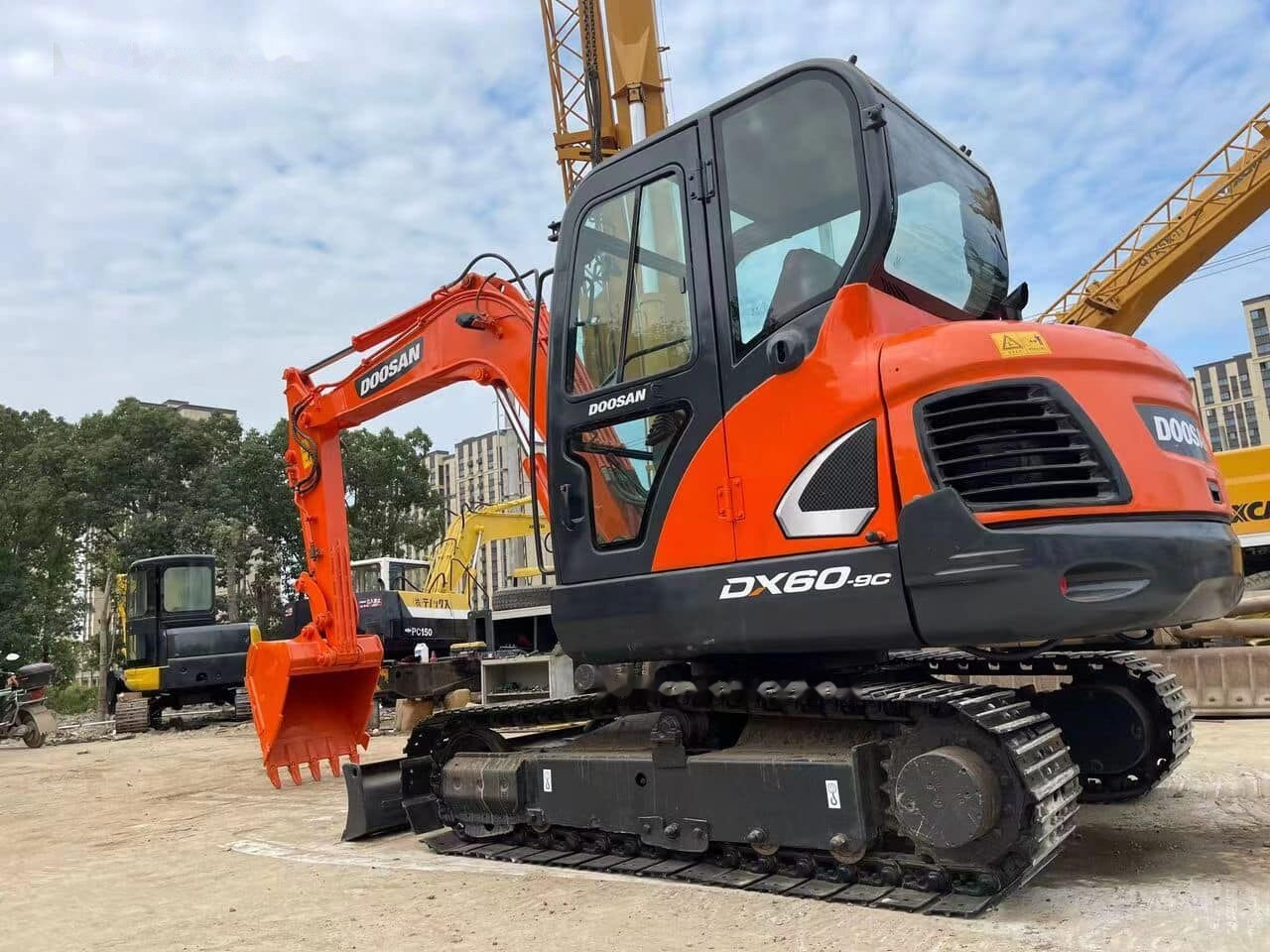 Doosan DX60 - Ekskavator mini: gambar 2 Doosan DX60 - Ekskavator mini: gambar 2