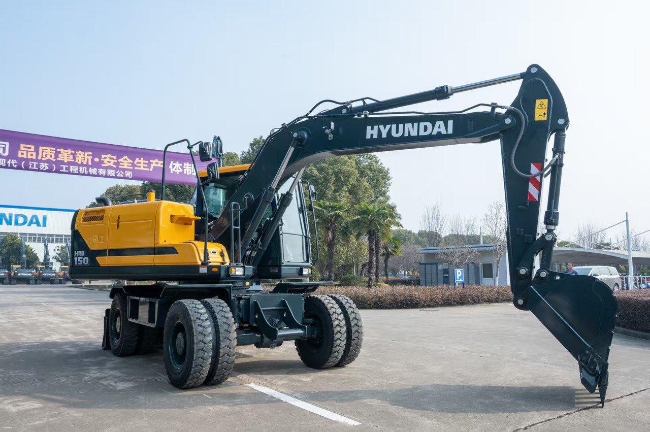 HYUNDAI HW150 - Ekskavator roda: gambar 2 HYUNDAI HW150 - Ekskavator roda: gambar 2