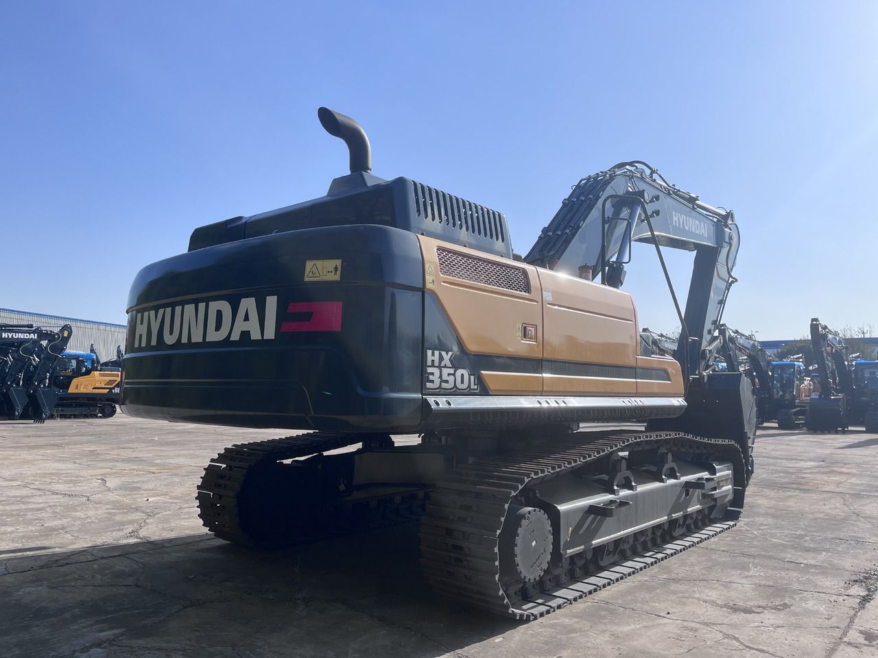 HYUNDAI HX350L - Ekskavator: gambar 5 HYUNDAI HX350L - Ekskavator: gambar 5