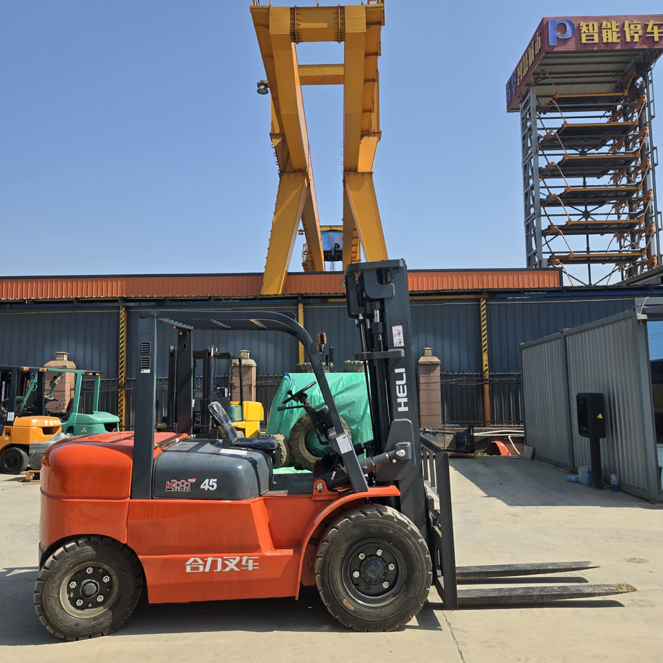 Heli CPCD45 - Forklift diesel: gambar 5 Heli CPCD45 - Forklift diesel: gambar 5